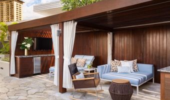 383 Kalaimoku St 3010, Honolulu, HI 96815