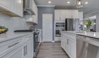 3697 Chalmers Dr, Bargersville, IN 46106