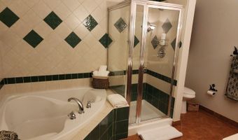 1-13 Maple Cres 13, Alloway, NJ 07462