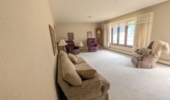 1407 9th St NW, Austin, MN 55912