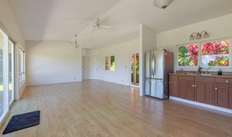 601 N Honokala Rd B, Haiku, HI 96708