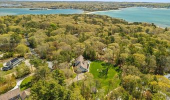 2 Boulder Rd, Bourne, MA 02532