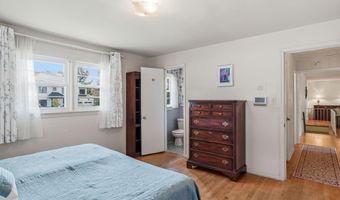 4017 N STAFFORD St, Arlington, VA 22207
