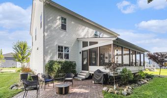 6217 S Trailwoods Dr, Ann Arbor, MI 48103