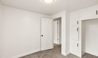 47 Wayne St, Allegan, MI 49010