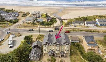 547 FRONT St, Rockaway Beach, OR 97136