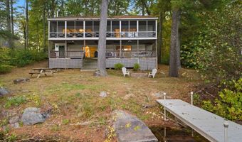 543 Long Shores Dr, Barrington, NH 03825