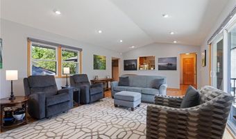 1016 Adams St, Anoka, MN 55303
