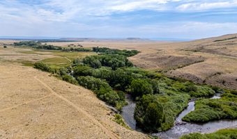 84 Bow Fiddle Ranch Rd, Centennial, WY 82070