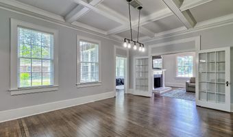 322 Saluda Ave, Batesburg, SC 29006