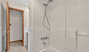 104 BROADWAY #1, Bayonne, NJ 07002