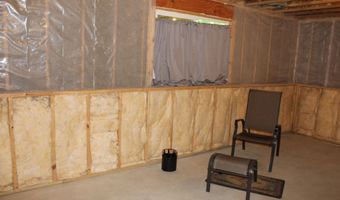 111 Depot Hill Ct, Allegan, MI 49010