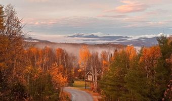 11 Loft Cir, Campton, NH 03223
