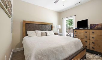 106 Thistle Field Dr, Asheville, NC 28806