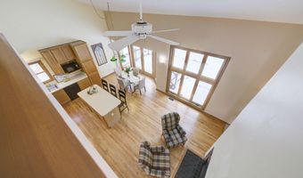 825 Brookside Dr, Ann Arbor, MI 48105