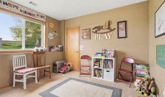 9000 Ingram Ave NW, Annandale, MN 55302