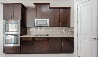 6327 E DIXILETA Dr E, Cave Creek, AZ 85331