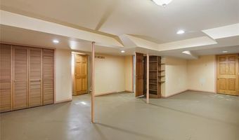 2050 S Wagner Rd, Ann Arbor, MI 48103