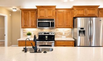 3101 White Tail Dr, Altus, OK 73521