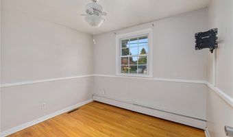 82 Princeton Ave, Coventry, RI 02816