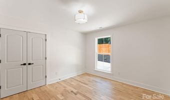 6326 Cedar Croft Dr, Charlotte, NC 28226