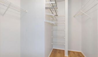 7111 WOODMONT Ave #217, Bethesda, MD 20815