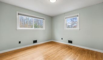 108 Duval Dr, Spartanburg, SC 29307