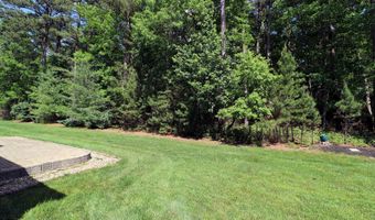 27 Vineyard Way, Barnegat, NJ 08005