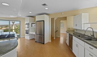 2638 W Victoria Dr, Alpine, CA 91901