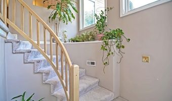 445 Captain Eames Cir 445, Ashland, MA 01721