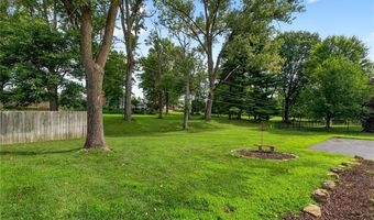 177 Wildwood Pkwy, Ballwin, MO 63011