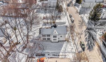 327 Essex St, Bangor, ME 04401