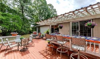 1 Polly Dr, North Providence, RI 02911
