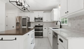 919 6TH Ave, Alabaster, AL 35007