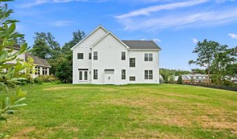 3608 CENTER Dr, Alexandria, VA 22309
