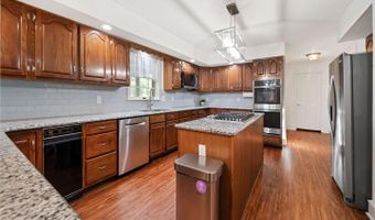 253 PEOPLES Way, Hockessin, DE 19707
