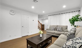 1025 Holly Ave 9, Arcadia, CA 91007