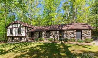 6 Woodmere Dr, Arden, NC 28704