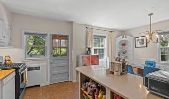 741 E LAKE Ave, Baltimore, MD 21212