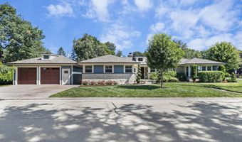 10 Roxbury Rd, Madison, WI 53704