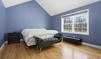 173 Jenkins Farm Rd, Chester, NH 03036
