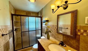 505 Edgewood Dr, Batesville, IN 47006