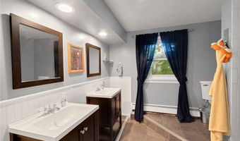 10496 Florida St, Aurora, OH 44202