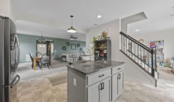 5316 Karst Cir, Ashville, OH 43103