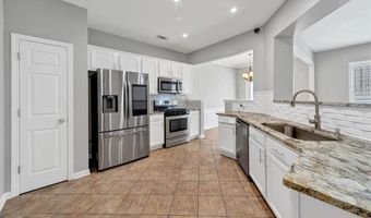 4913 BERKELEY OAK Cir, Peachtree Corners, GA 30092