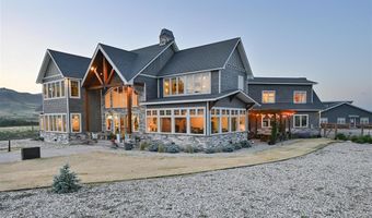 6 Whitney Dr, Cody, WY 82414
