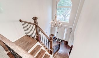 43865 LAUREL RIDGE Dr, Ashburn, VA 20147