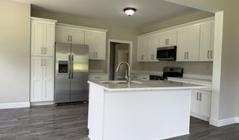 1002 Robins Ln, Blue Springs, MS 38826