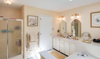 418 BEAUMONT Cir, West Chester, PA 19380