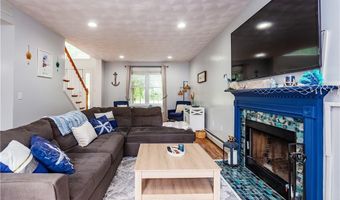 195 Oakland Beach Ave, Warwick, RI 02889